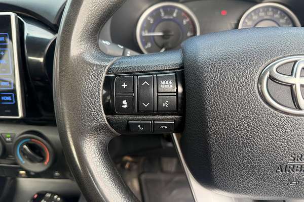 2017 Toyota Hilux SR GUN126R 4X4