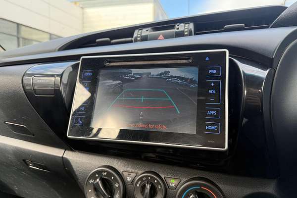 2017 Toyota Hilux SR GUN126R 4X4