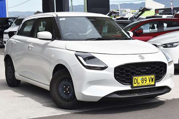 2024 Suzuki Swift Hybrid UZ