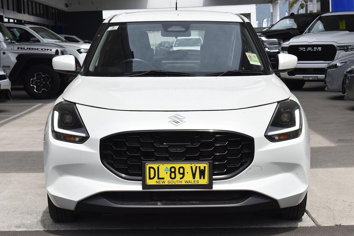 2024 Suzuki Swift Hybrid UZ