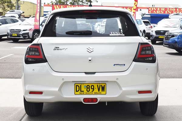 2024 Suzuki Swift Hybrid UZ