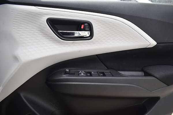 2024 Suzuki Swift Hybrid UZ