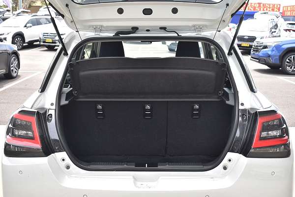 2024 Suzuki Swift Hybrid UZ