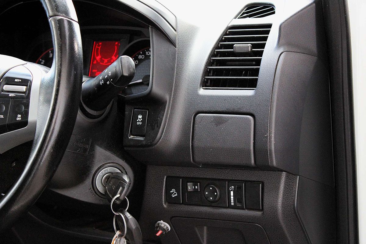 2018 Isuzu D-MAX SX 4X4