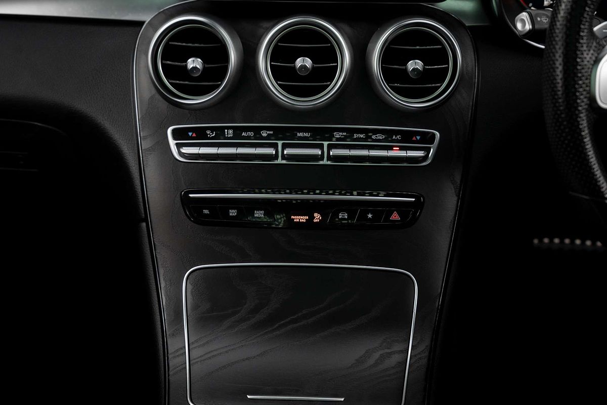 2022 Mercedes-Benz GLC-Class GLC300 X253