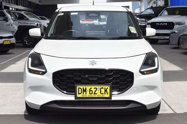 2024 Suzuki Swift Hybrid UZ