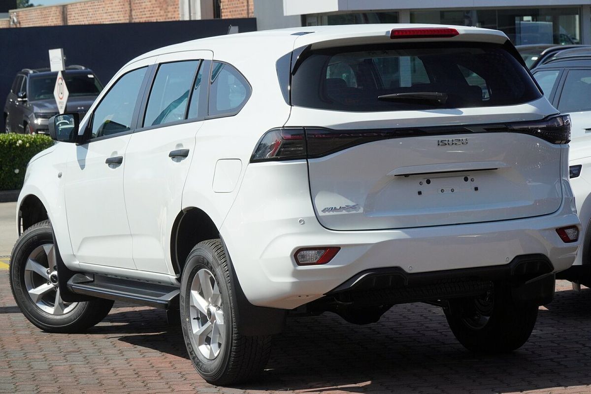 2025 Isuzu MU-X LS-M
