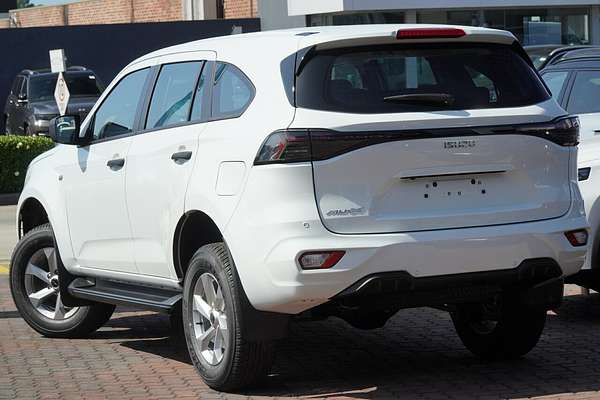 2025 Isuzu MU-X LS-M