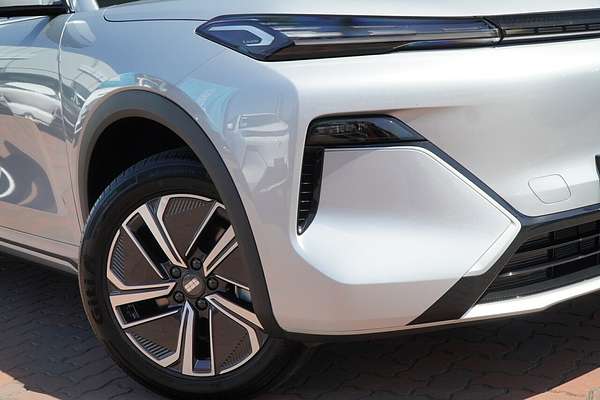 2025 Geely Starray EM-i Complete P145