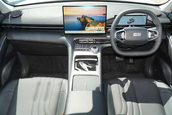 2025 Geely Starray EM-i Complete P145
