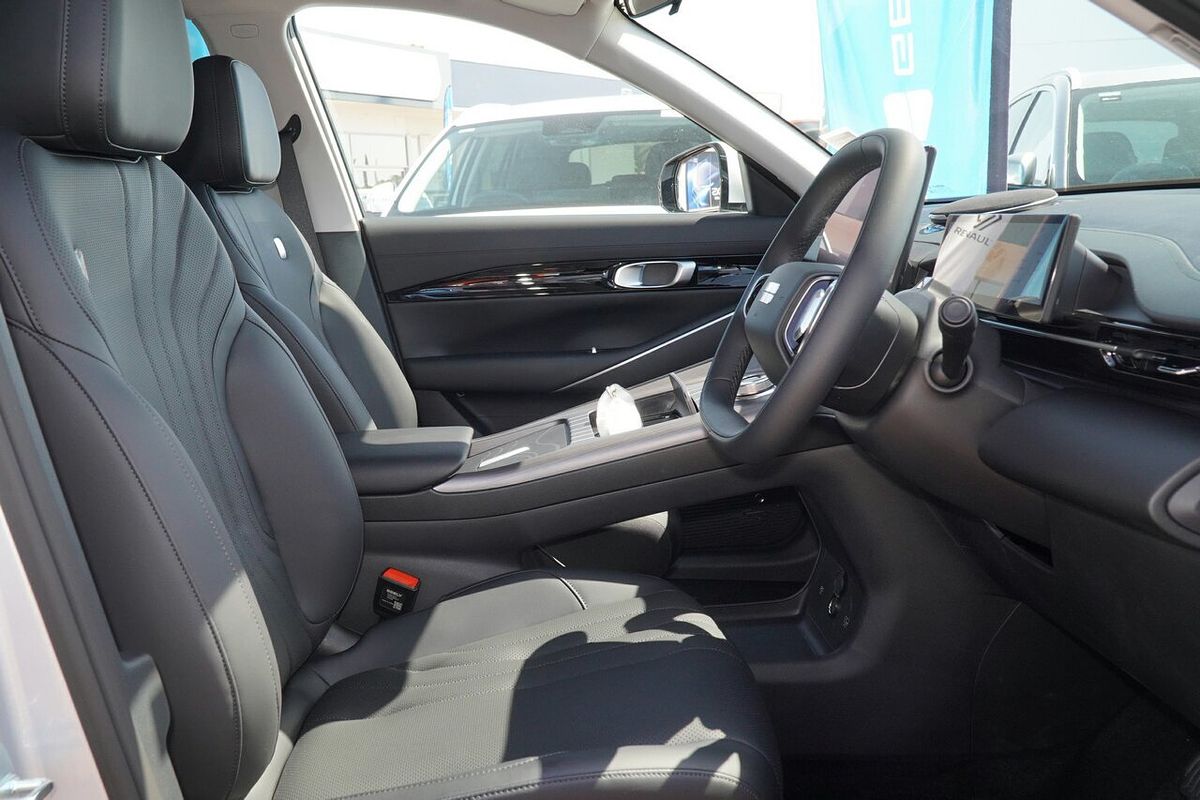2025 Geely Starray EM-i Complete P145