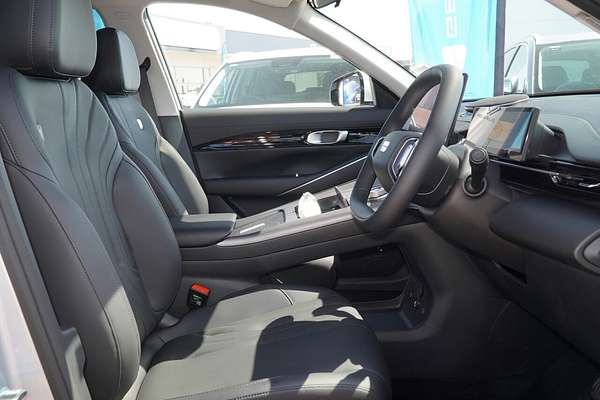 2025 Geely Starray EM-i Complete P145
