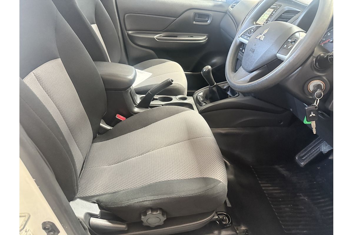 2021 Mitsubishi Triton GLX MR Rear Wheel Drive