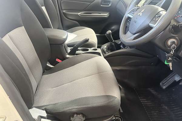 2021 Mitsubishi Triton GLX MR Rear Wheel Drive