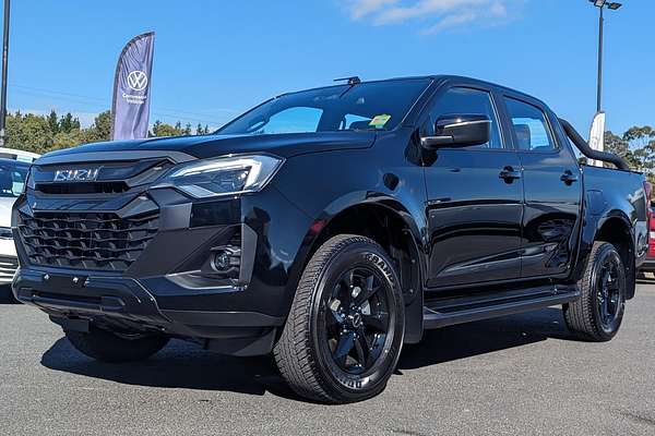2025 Isuzu D-MAX X-RIDER 4X4