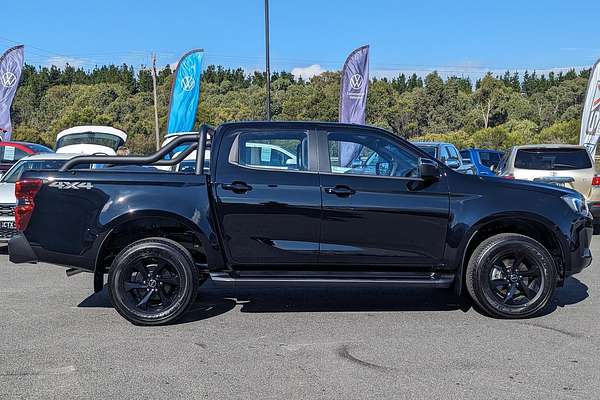 2025 Isuzu D-MAX X-RIDER 4X4