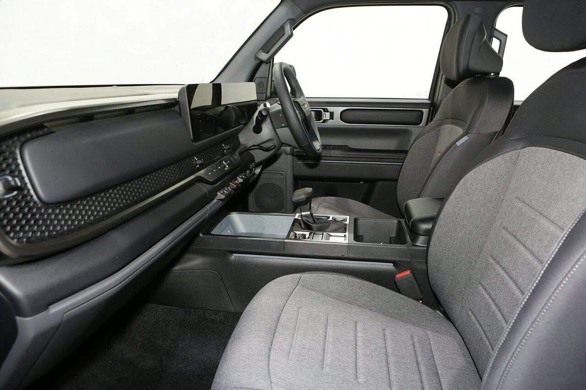 2025 Kia Tasman SX TK 4X4