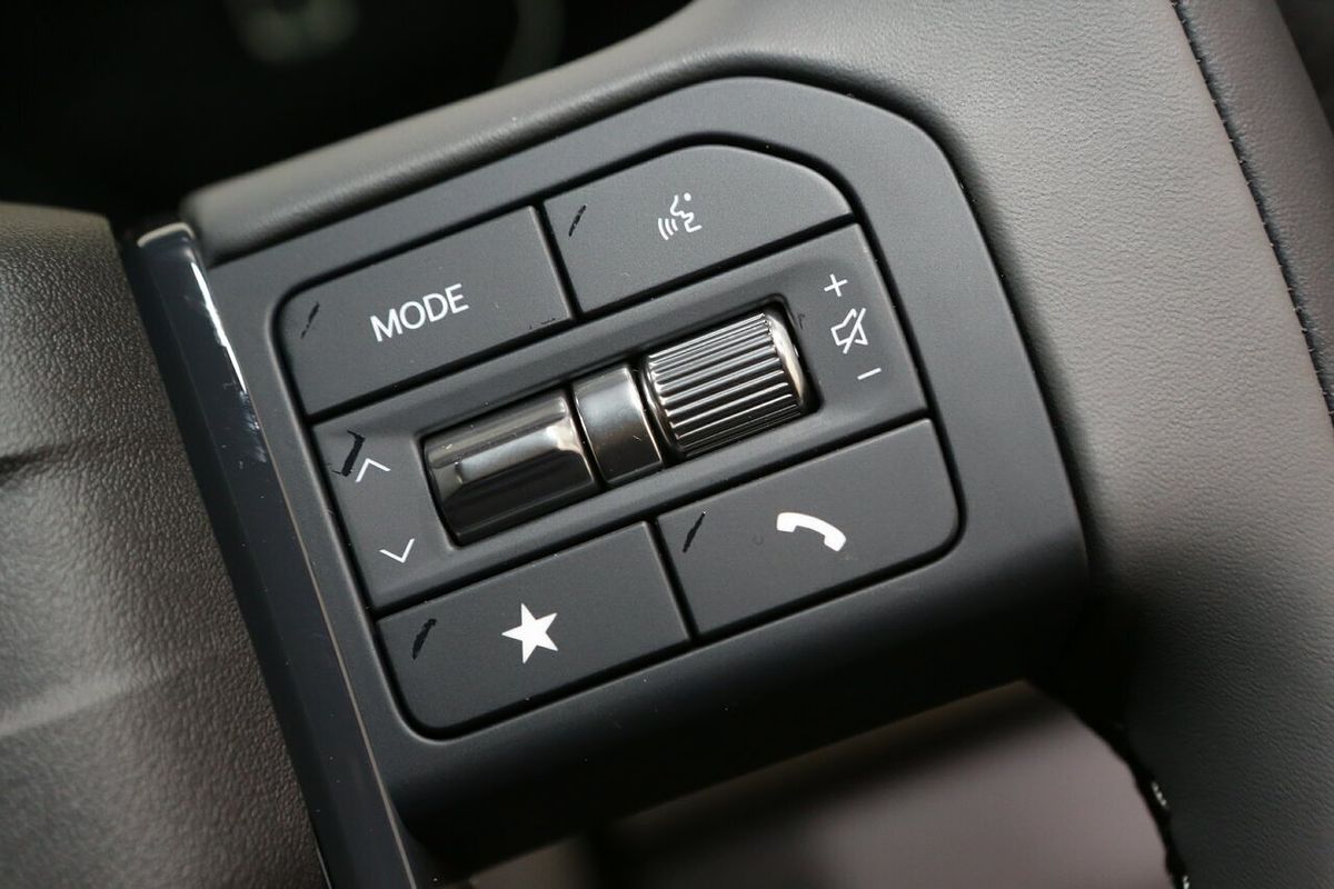 2025 Kia Tasman SX TK 4X4