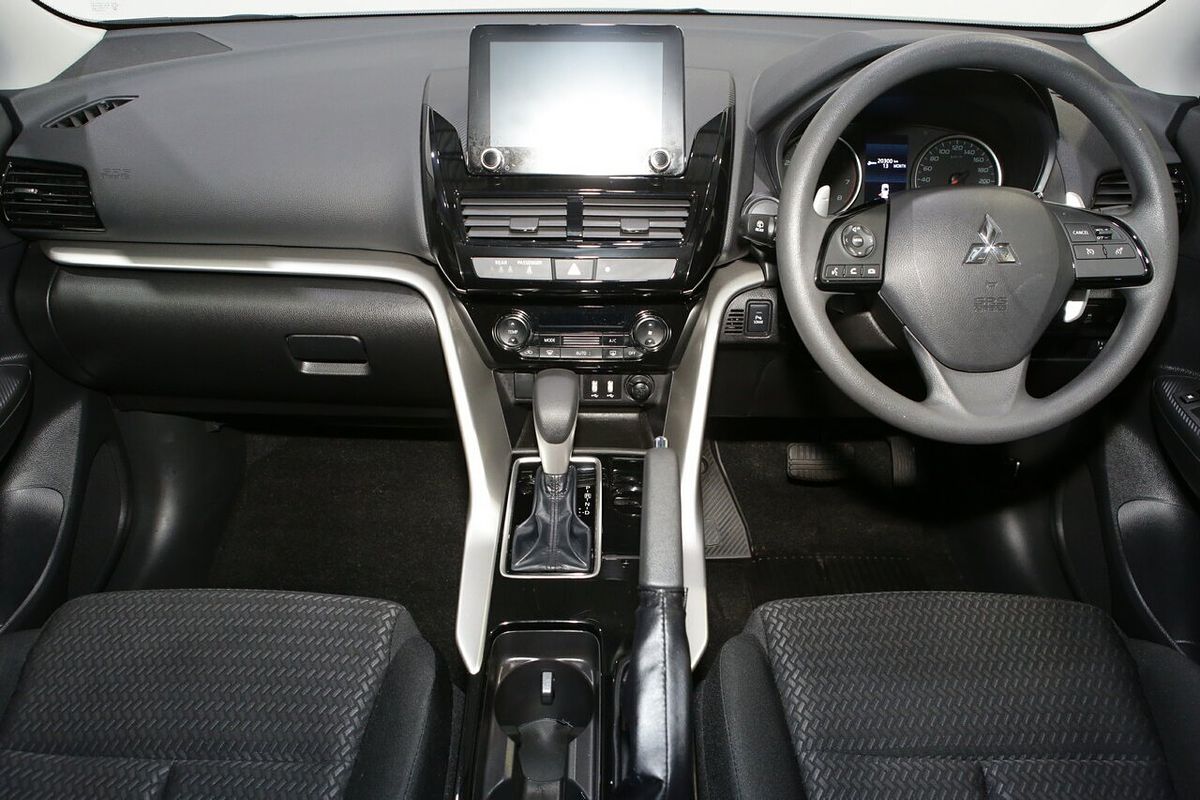2024 Mitsubishi Eclipse Cross ES YB