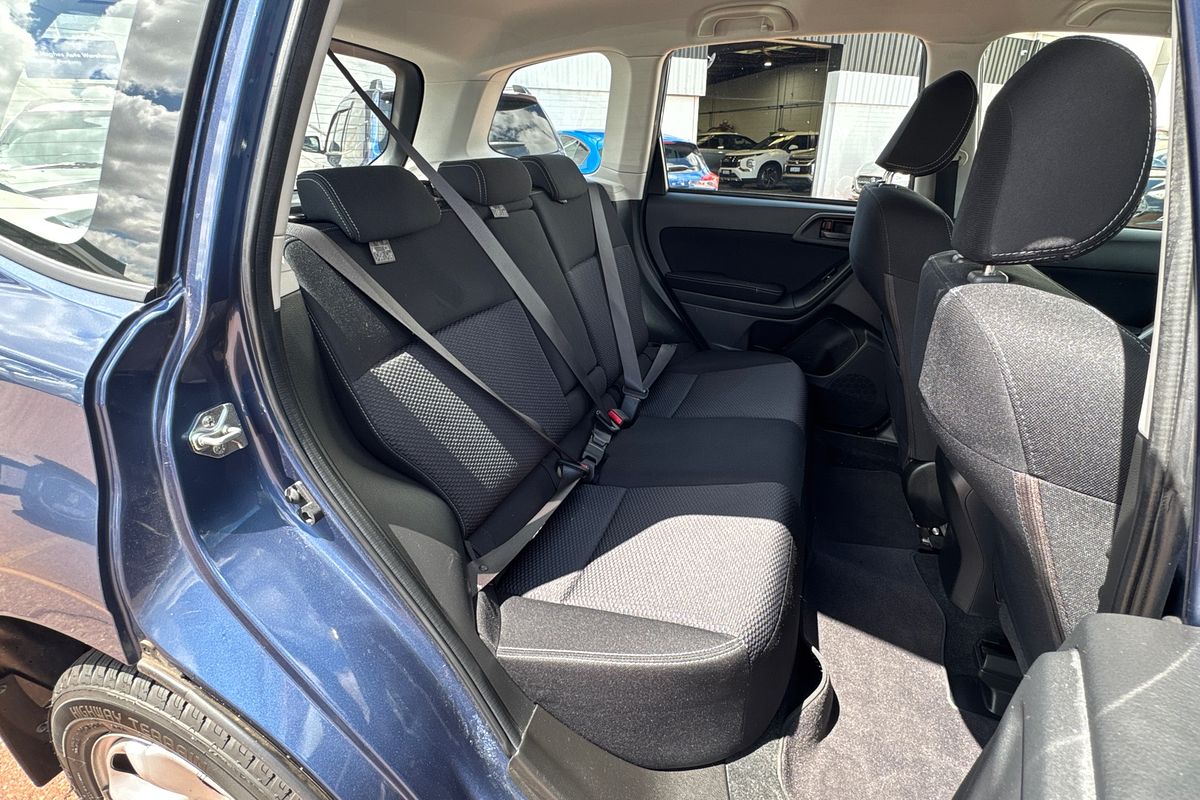 2013 Subaru Forester 2.5i S4