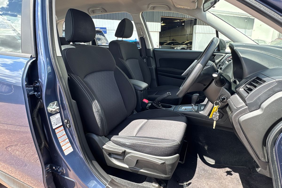 2013 Subaru Forester 2.5i S4