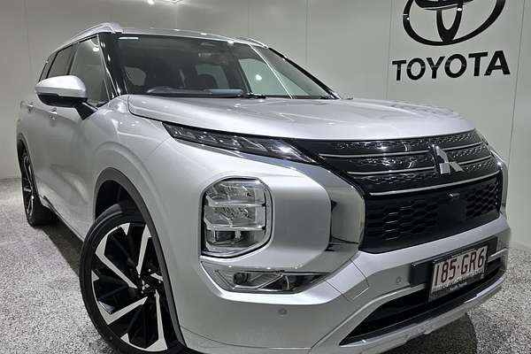 2022 Mitsubishi Outlander Exceed ZM