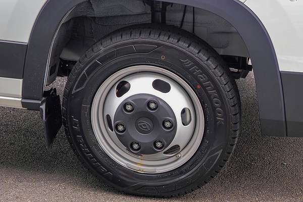 2023 LDV Deliver 9 Rear Wheel Drive LWB