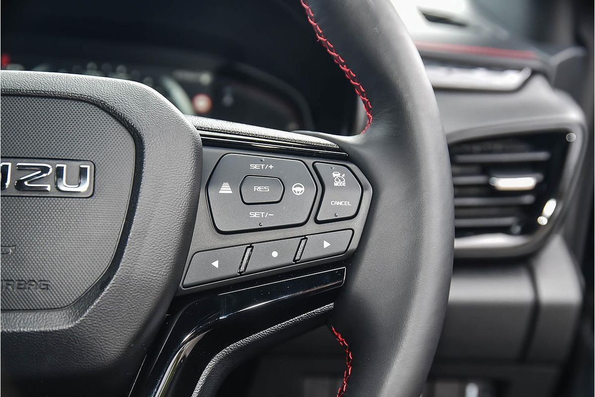 2025 Isuzu D-MAX X-TERRAIN 4X4