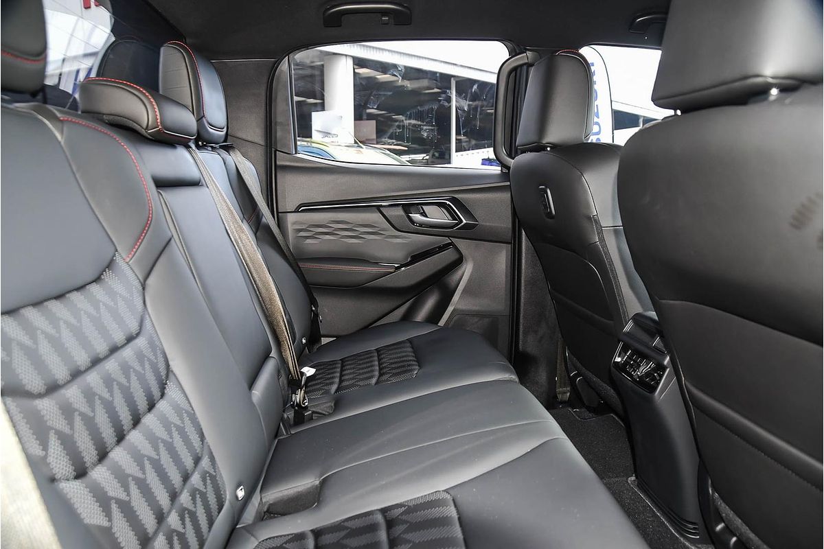 2025 Isuzu D-MAX X-TERRAIN 4X4