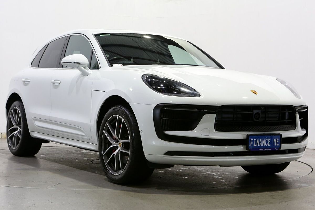 2023 Porsche Macan S 95B