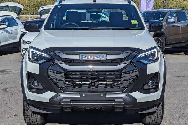 2025 Isuzu D-MAX X-TERRAIN 4X4