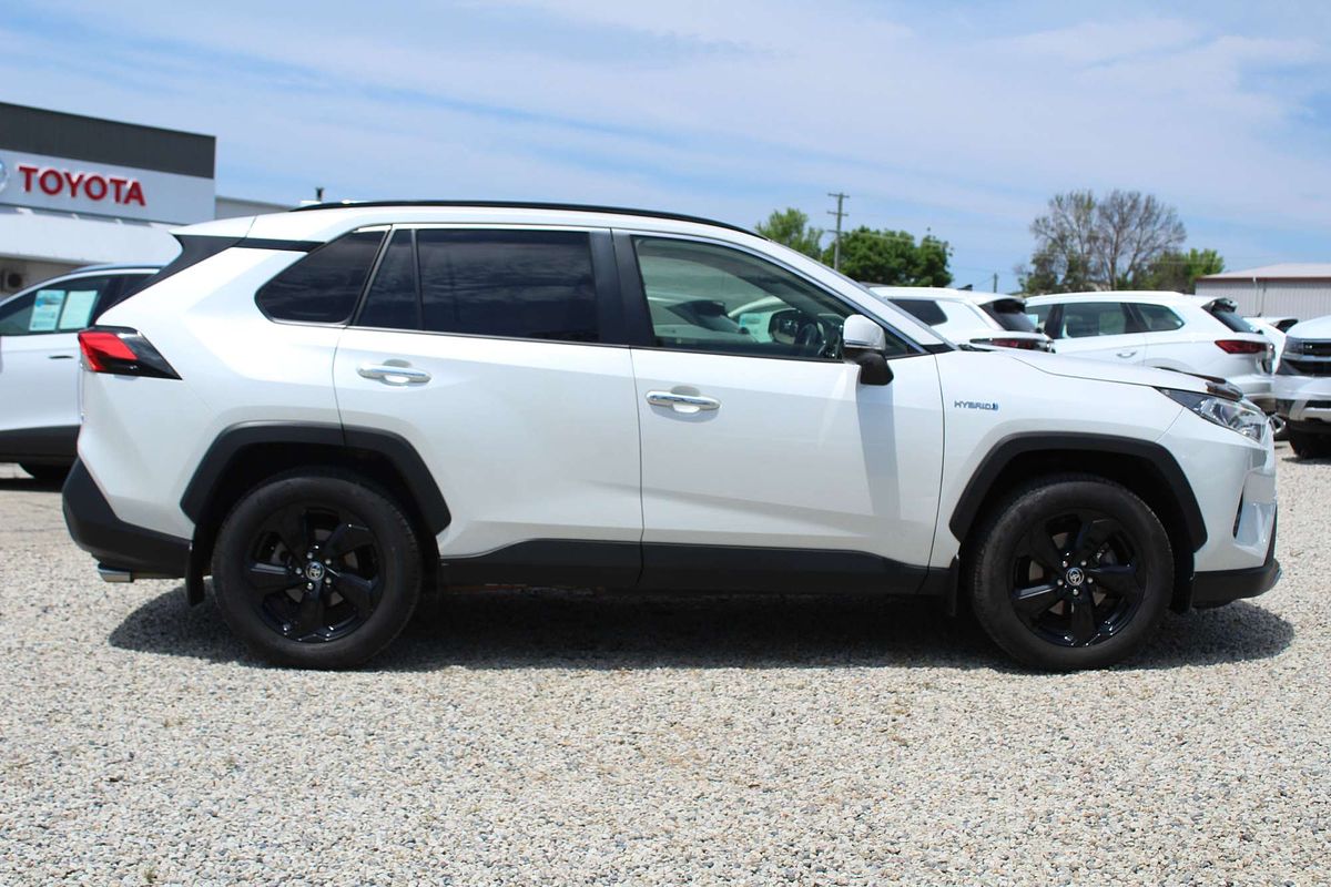 2021 Toyota RAV4 Cruiser AXAH54R