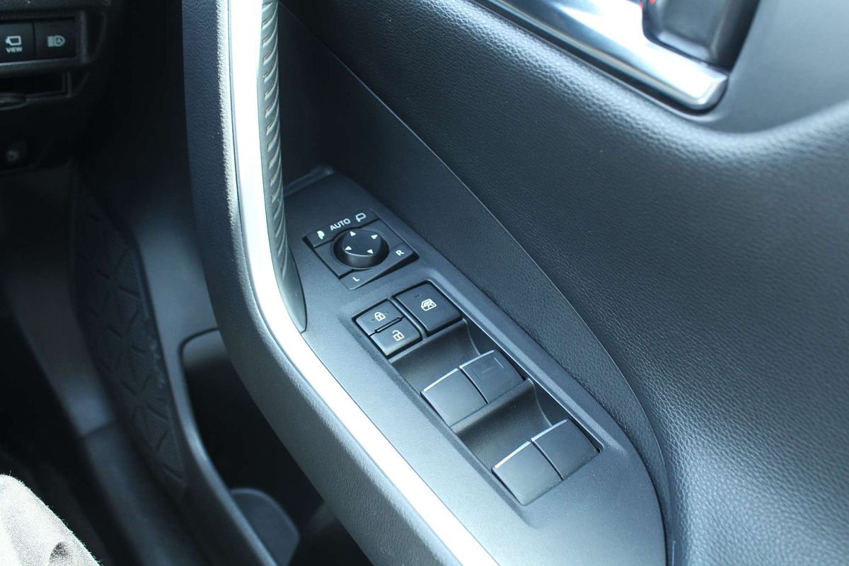 2021 Toyota RAV4 Cruiser AXAH54R