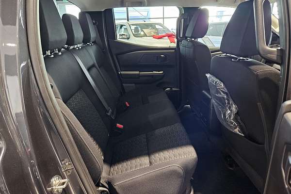 2025 Mitsubishi Triton GLX+ MV 4X4