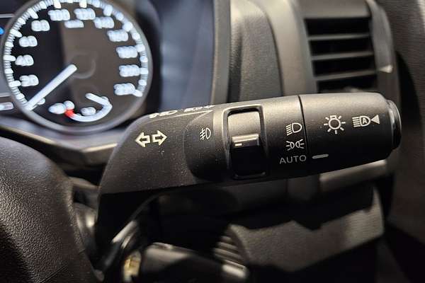 2025 Mitsubishi Triton GLX+ MV 4X4