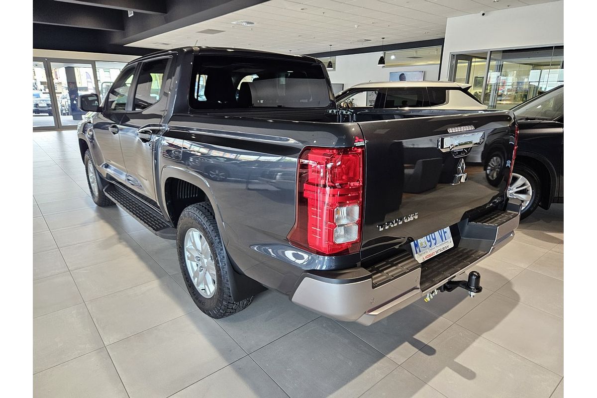 2025 Mitsubishi Triton GLX+ MV 4X4