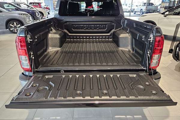2025 Mitsubishi Triton GLX+ MV 4X4