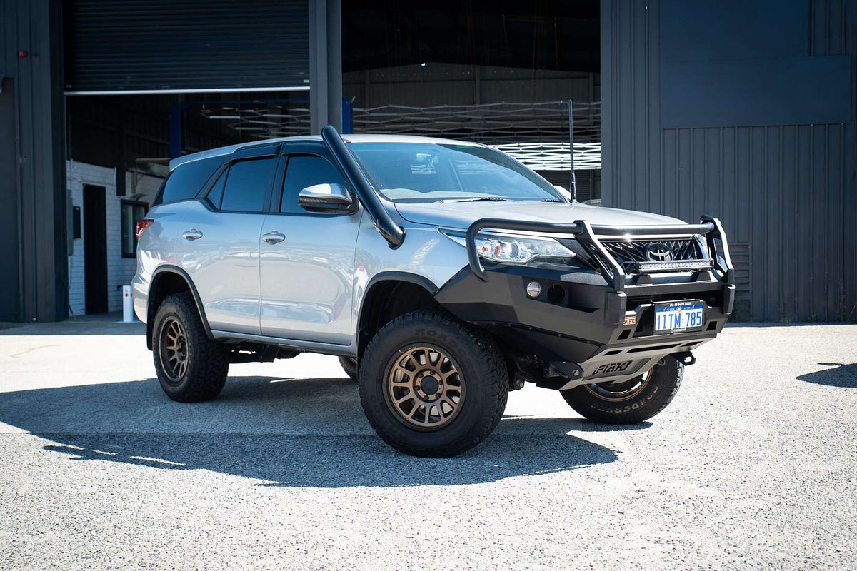 2016 Toyota Fortuner GX GUN156R