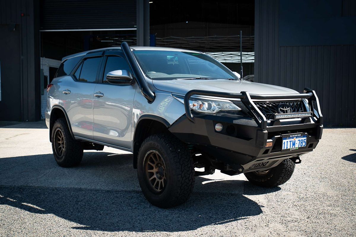 2016 Toyota Fortuner GX GUN156R