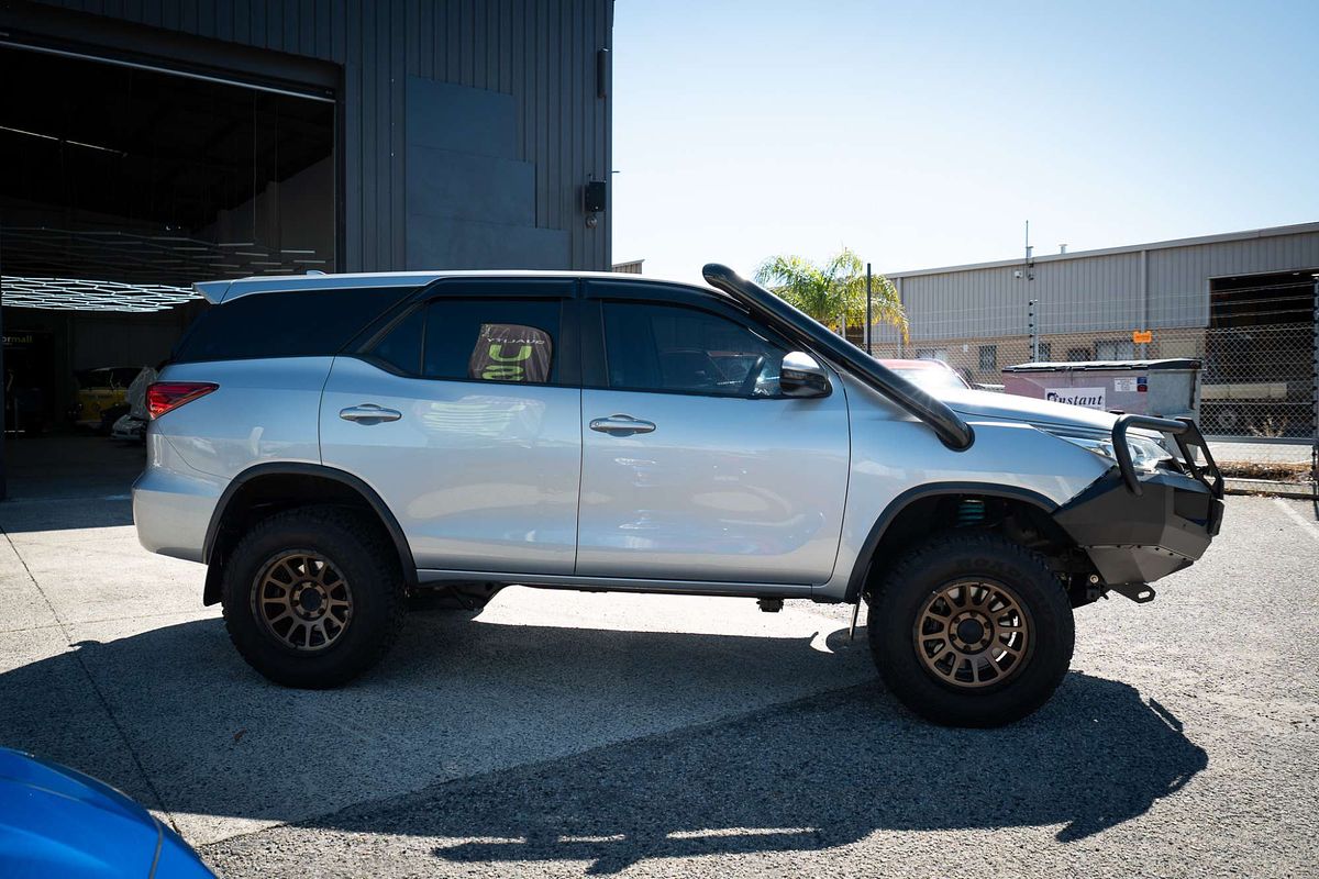 2016 Toyota Fortuner GX GUN156R