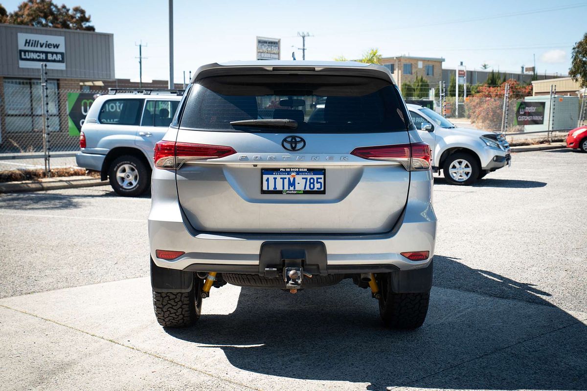 2016 Toyota Fortuner GX GUN156R