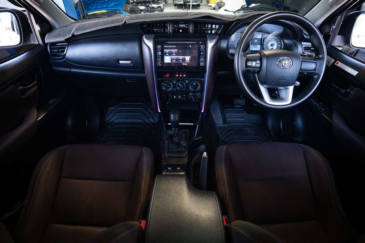 2016 Toyota Fortuner GX GUN156R