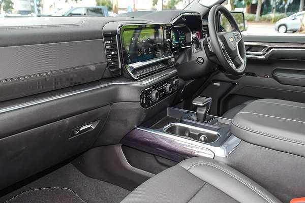 2025 Chevrolet Silverado 1500 LTZ Premium W/Tech Pack T1 4X4