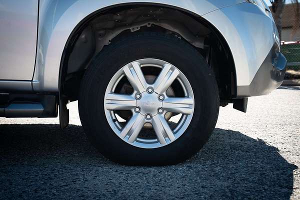 2014 Isuzu MU-X LS-U