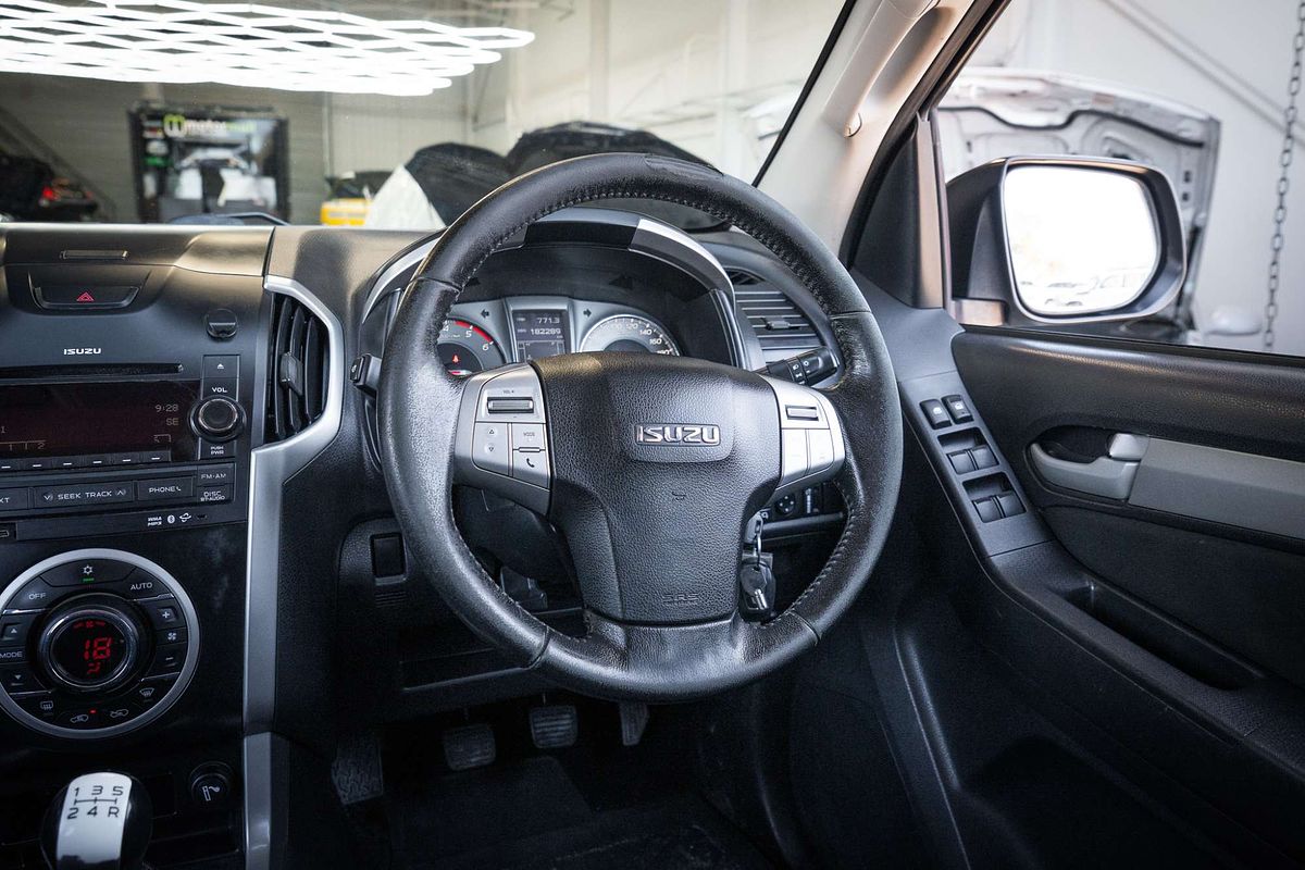 2014 Isuzu MU-X LS-U