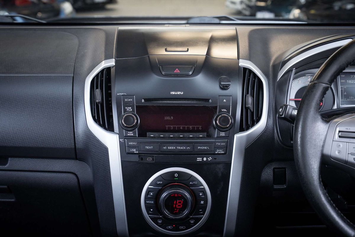 2014 Isuzu MU-X LS-U