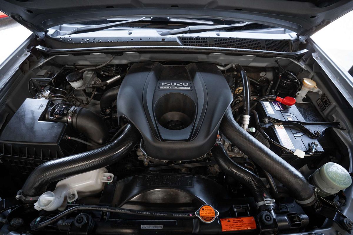 2014 Isuzu MU-X LS-U