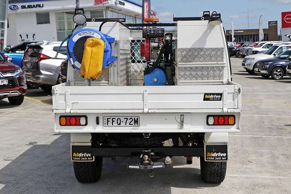 2017 Toyota Hilux SR GUN126R 4X4