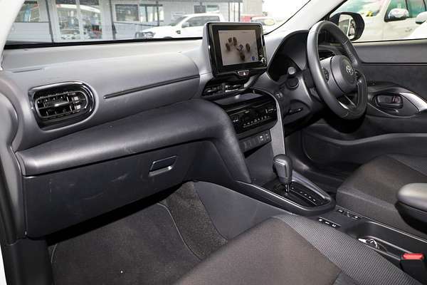2025 Toyota Yaris Cross GX MXPJ10R