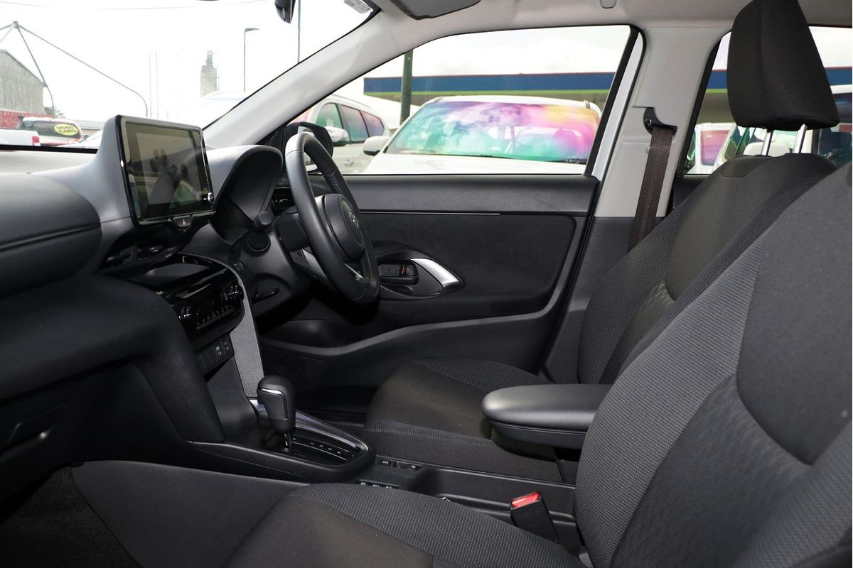 2025 Toyota Yaris Cross GX MXPJ10R